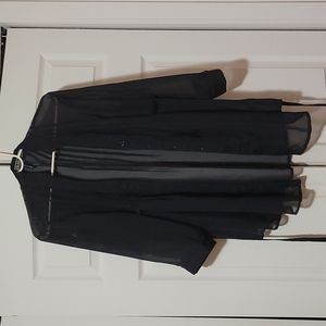 Buttoned see trough tie waist tunic .